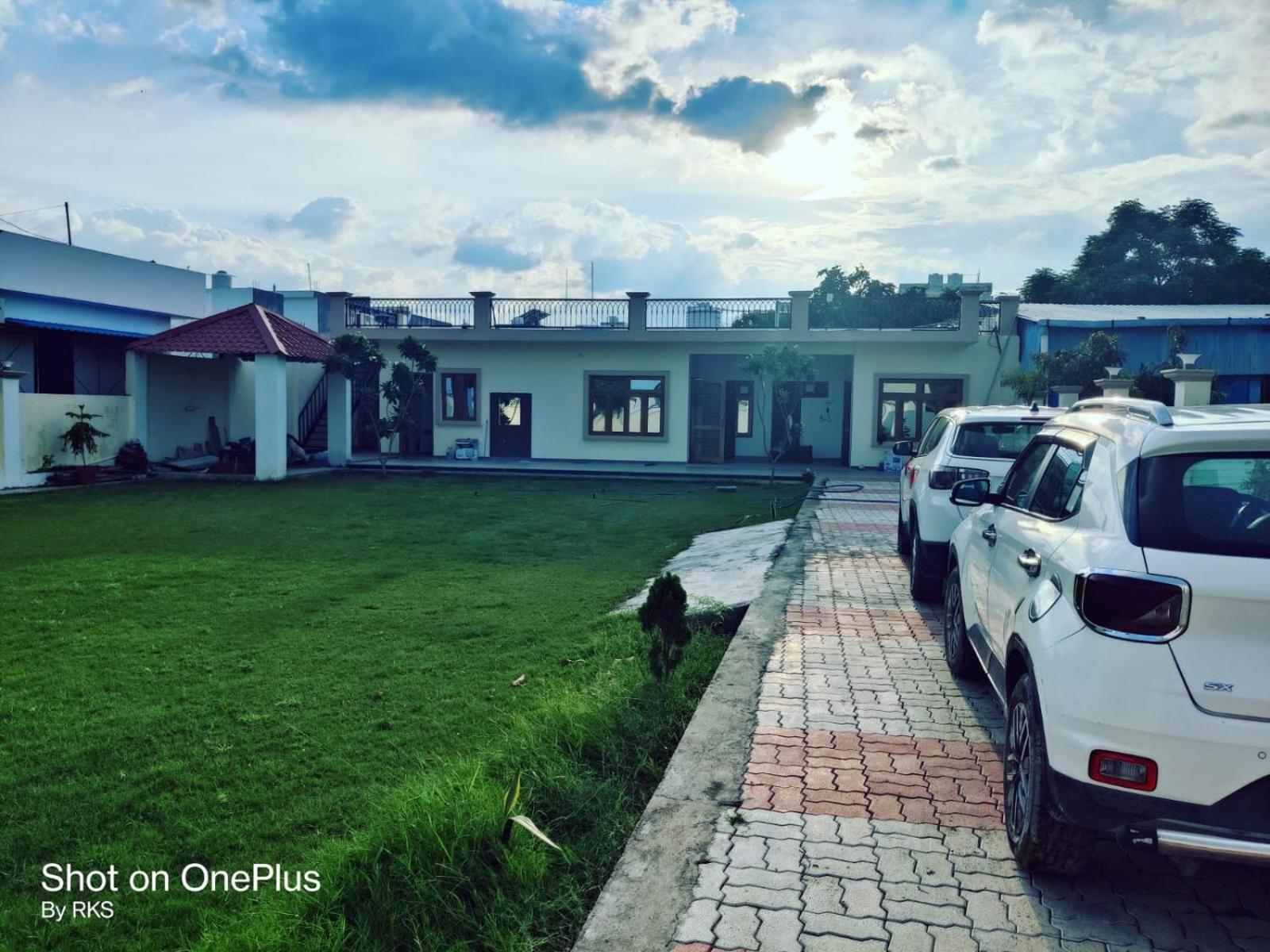 Osho Lifestyle Holiday home Lucknow
