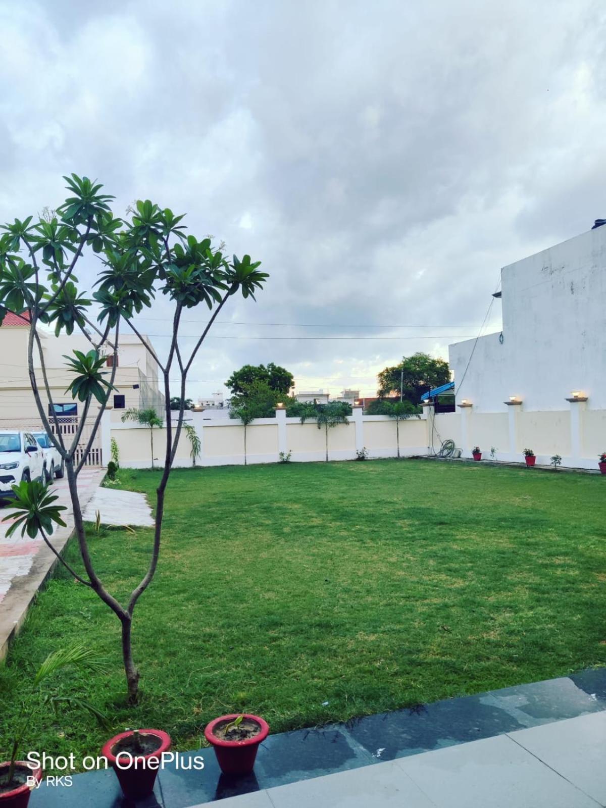 Osho Lifestyle Lucknow